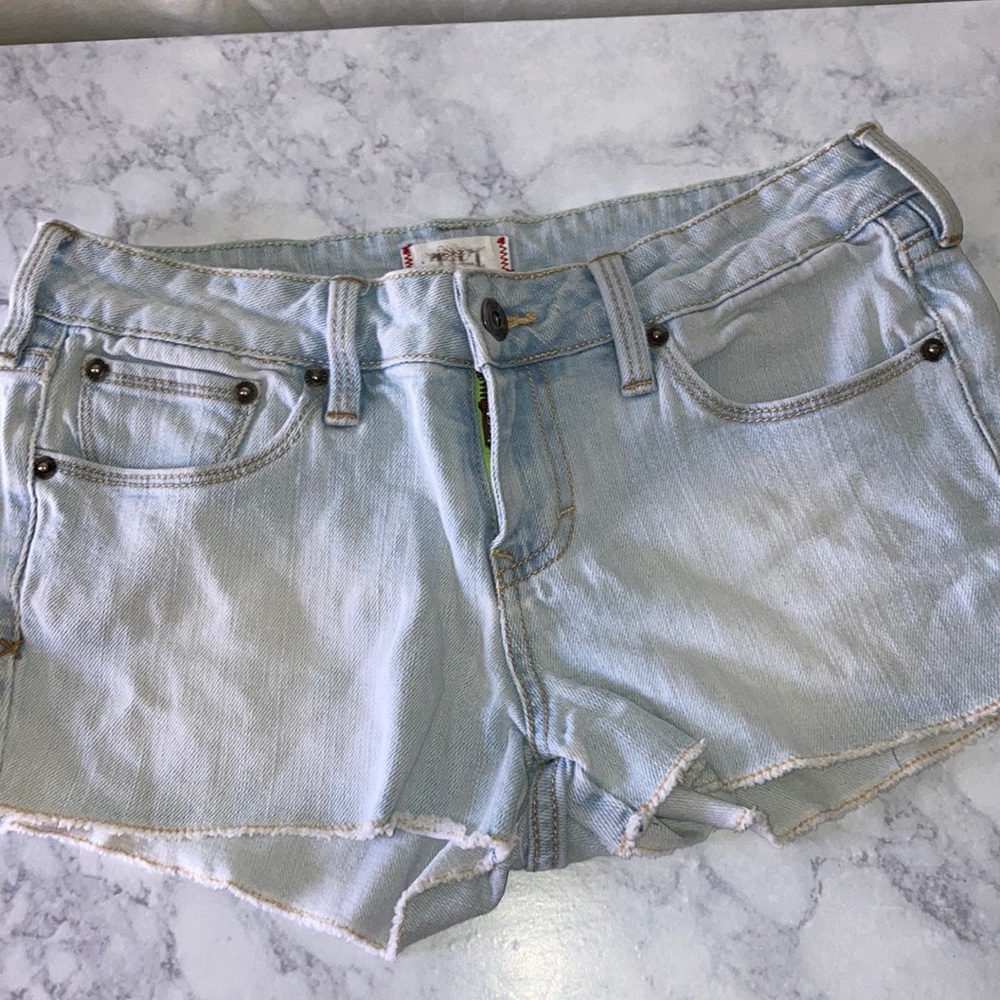 Tilt Jean Shorts